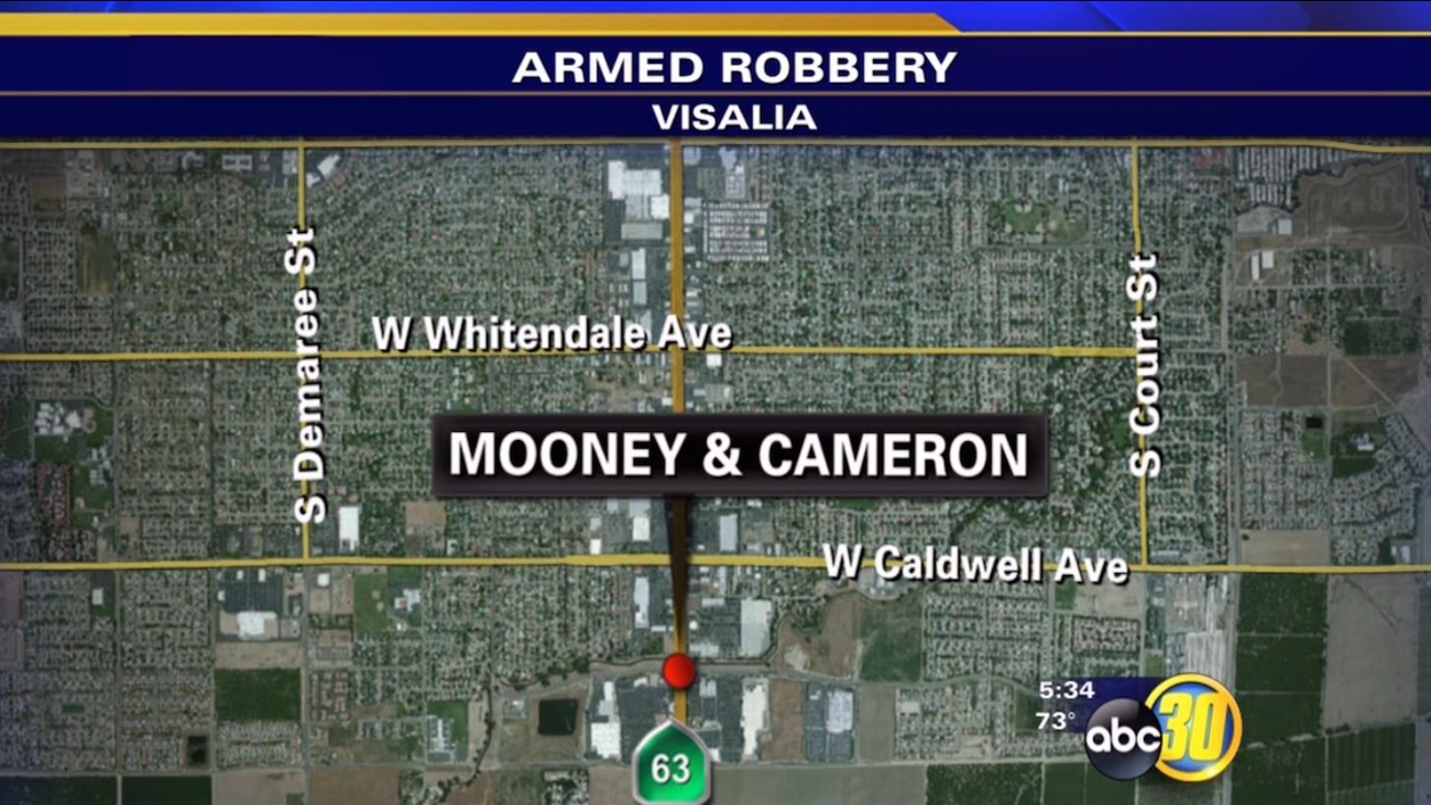Robber hits Tilly's store in Visalia