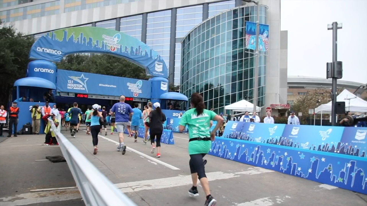 Watch the Chevron Houston Marathon on Check This Out to get info for the virtual race this year!