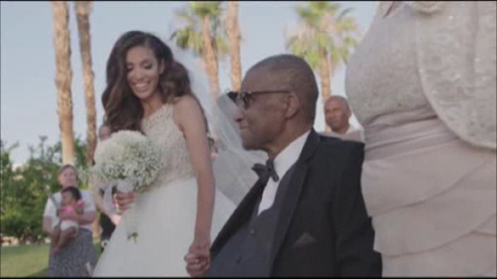 sick-father-surprises-daughter-at-her-wedding-abc7-new-york