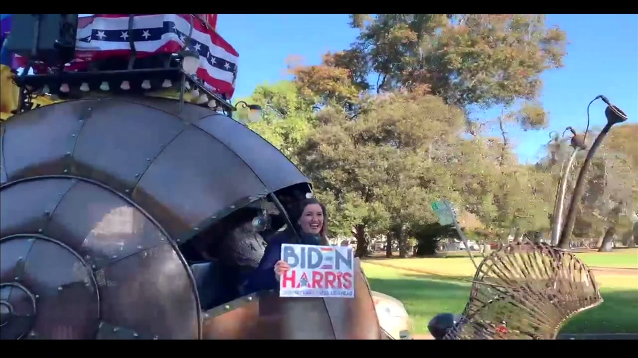 Oakland mayor 'could not be more proud' of Kamala Harris' VP win