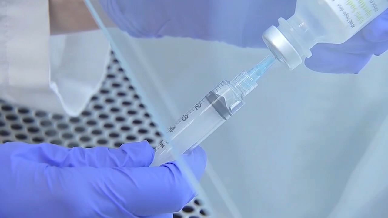 Experts look ahead to COVID-19 vaccine