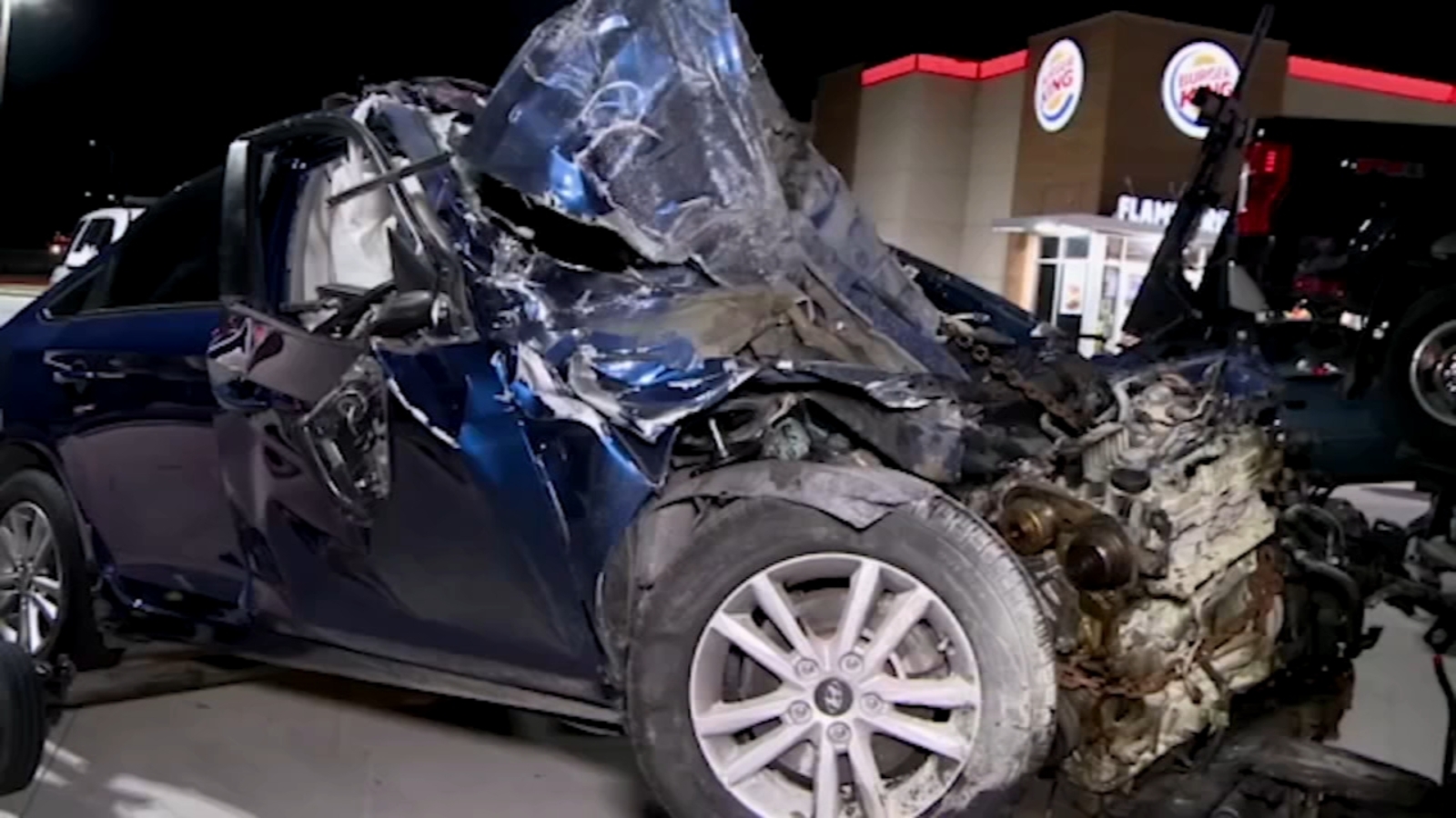 Speeding driver killed after slamming into the back of tow truck in ...