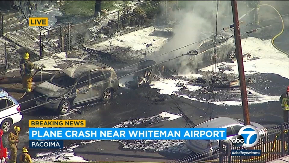 Pilot killed when plane crashes into parked vehicles in Pacoima