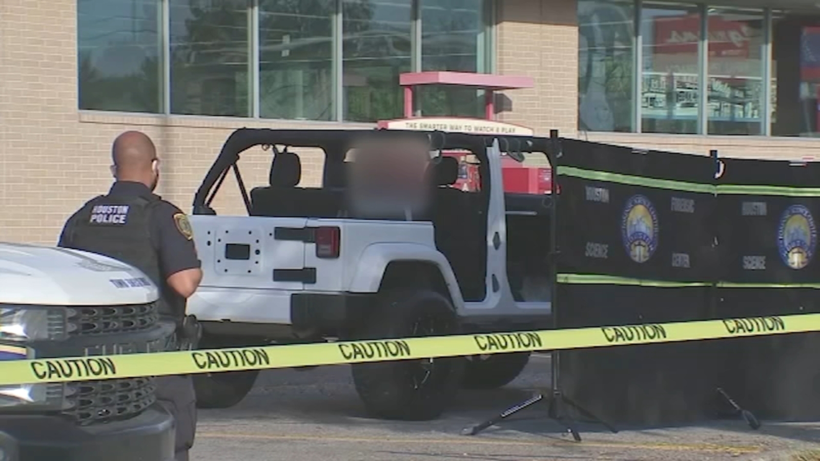 Man found shot to death in Jeep outside a Walgreen's on Houston's south ...
