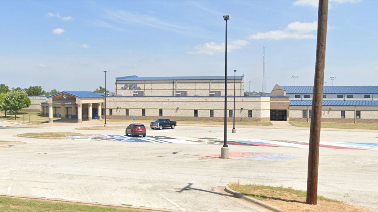 Texas superintendent refuses to enforce masks, despite mandate