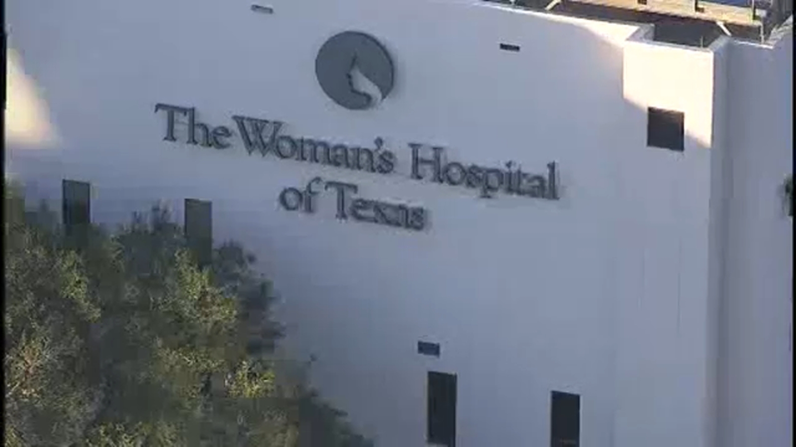 Woman's Hospital of Texas changes its visitation policy amid increasing