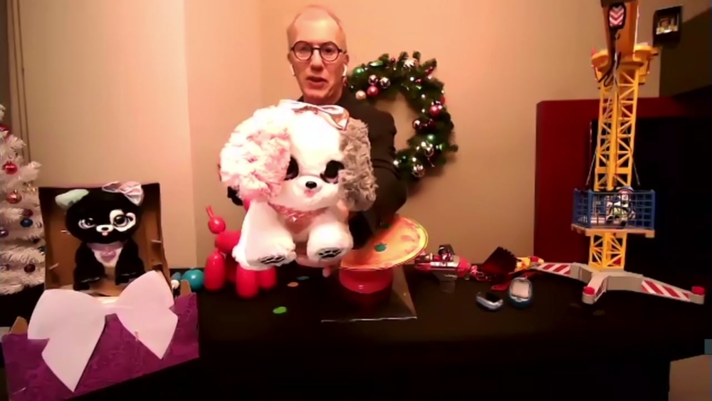 'The Toy Guy' shares best toys to buy this holiday shopping season