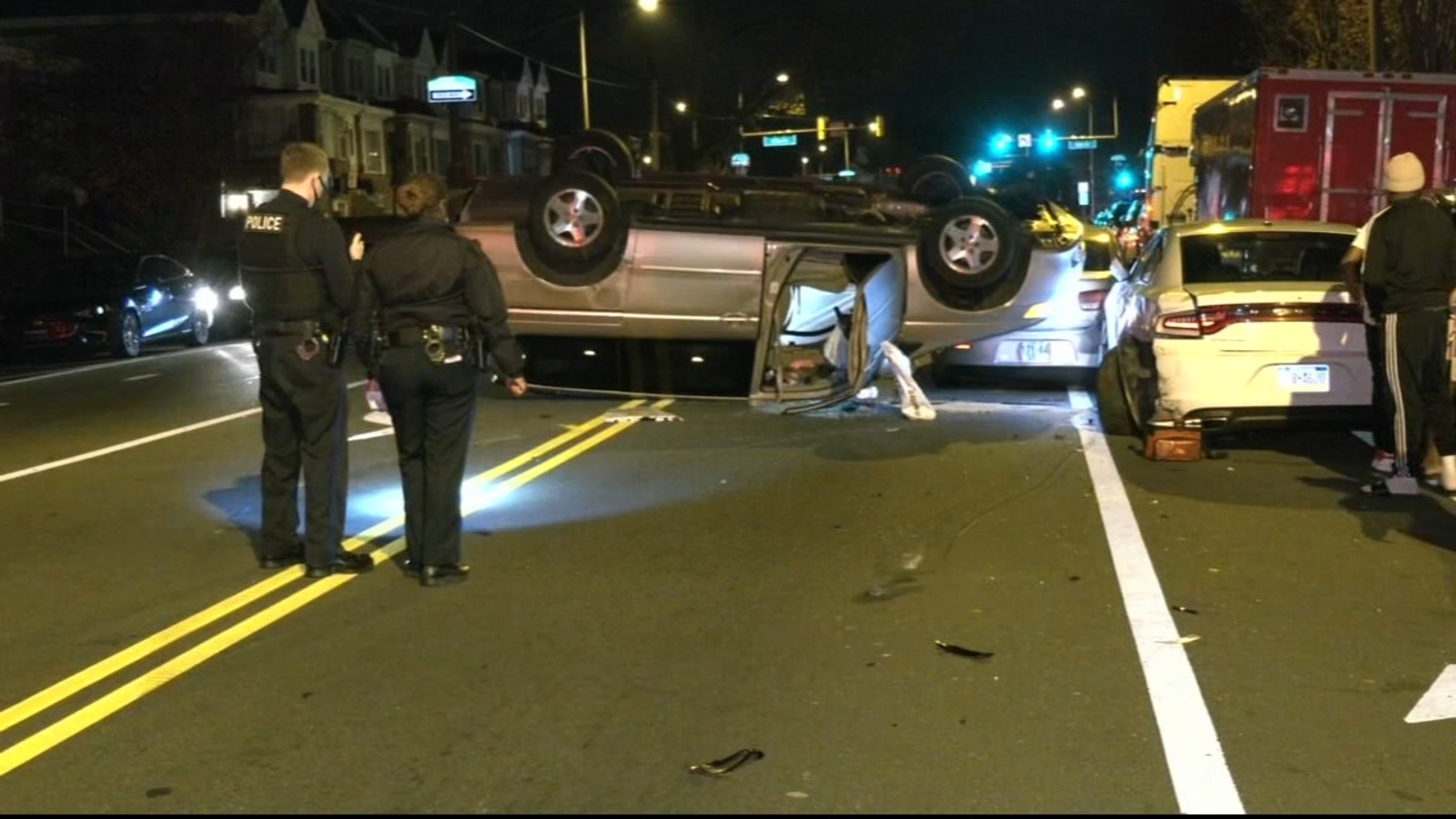 2 injured in multi-vehicle crash in Philadelphia's West Oak Lane ...