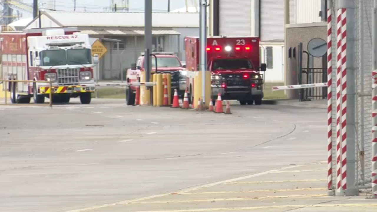 Man dies after falling from ladder at Port of Houston, officials say