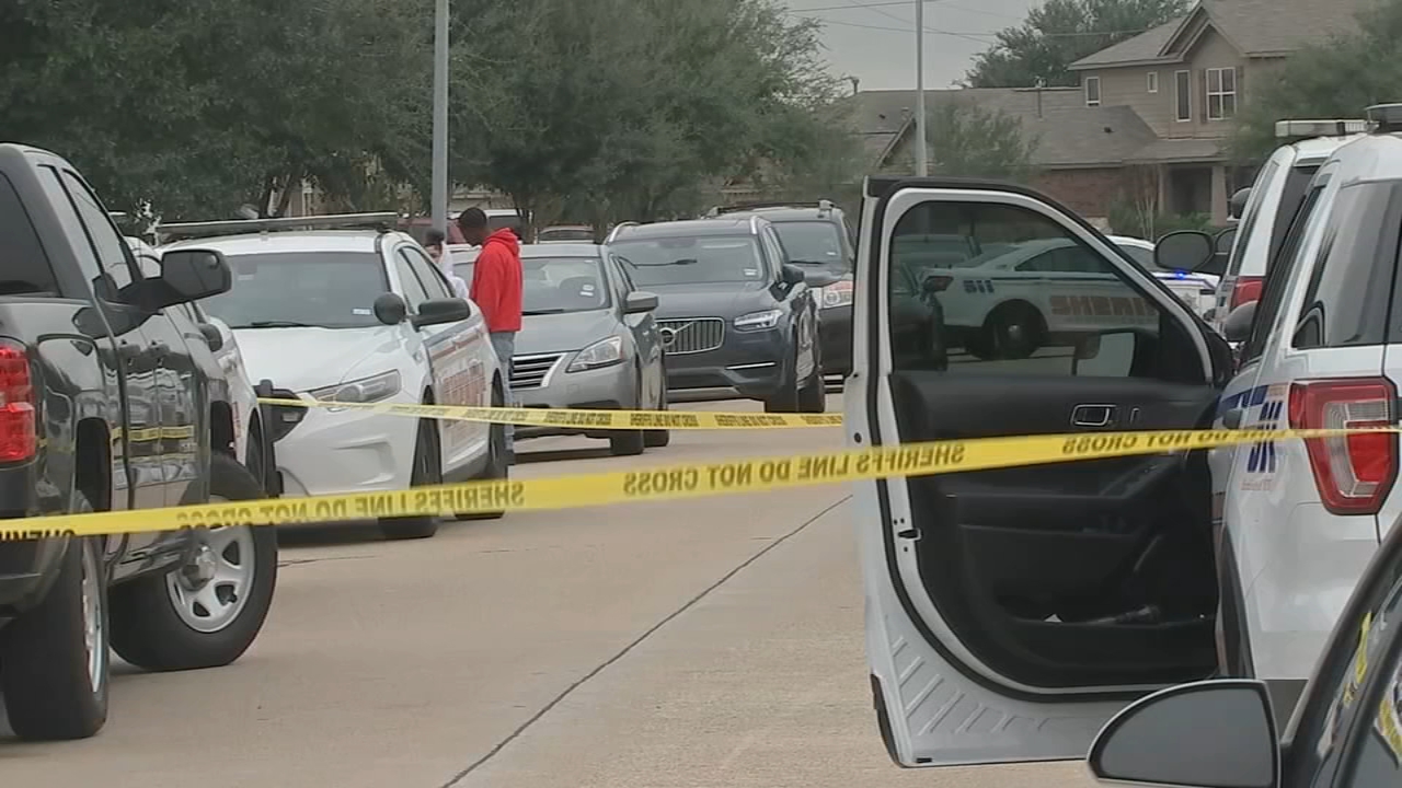 2 sons lose parents in NW Harris Co. murder-suicide