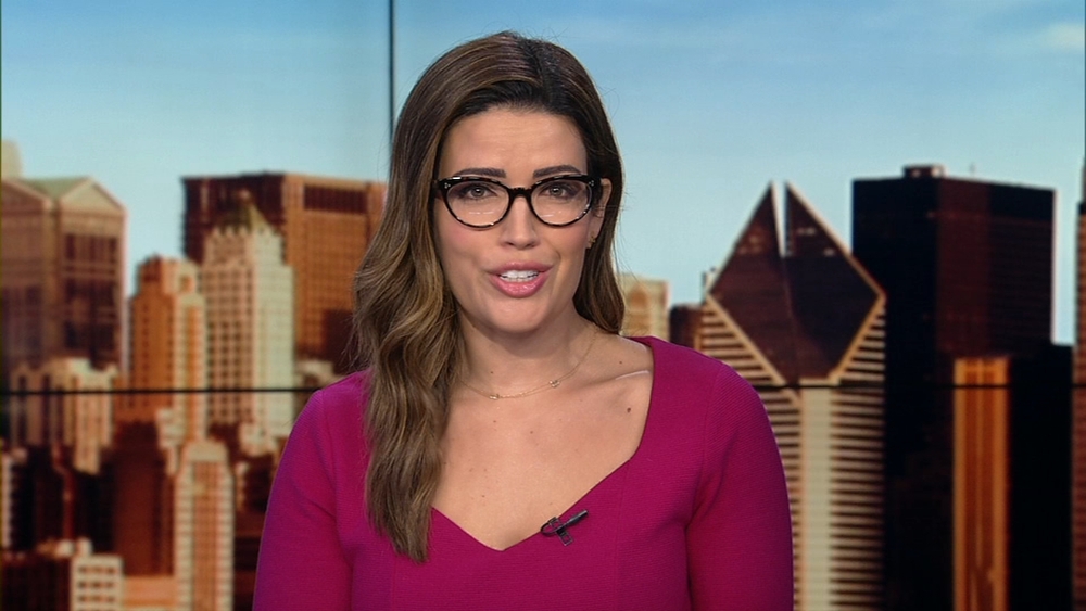 ABC 7 Chicago anchor Tanja Babich chose to wear glasses this week; here's why