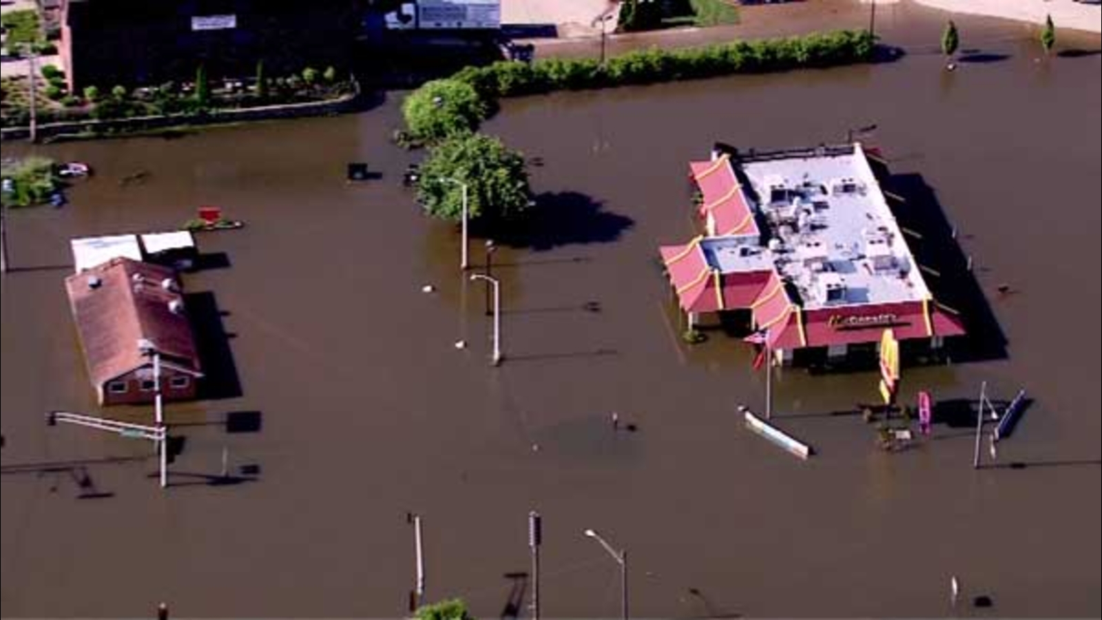 Flood waters begin receding in Watseka ABC7 Chicago