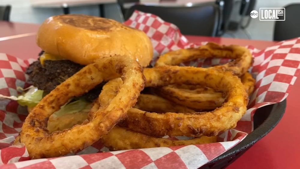 Texas burger spot has prison-themed menu