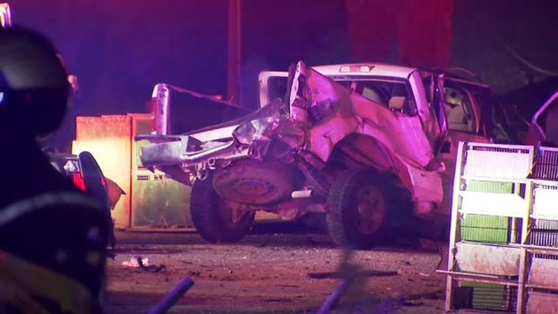 Man killed in car crash involving big rig in Fresno County