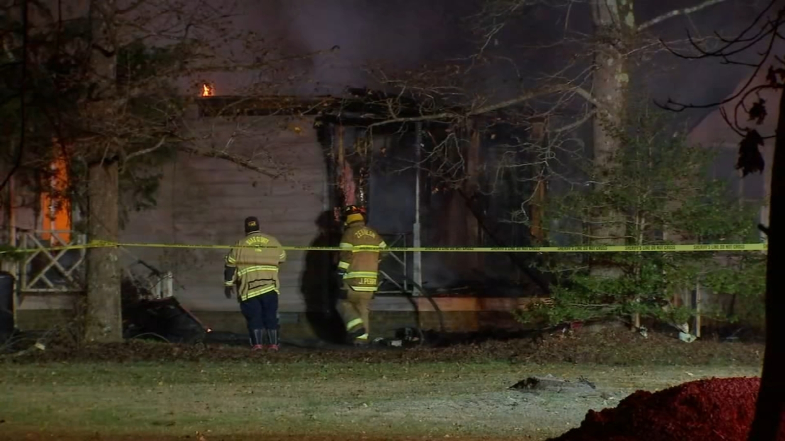 3 hurt, including firefighter in Zebulon house fire ABC11 RaleighDurham