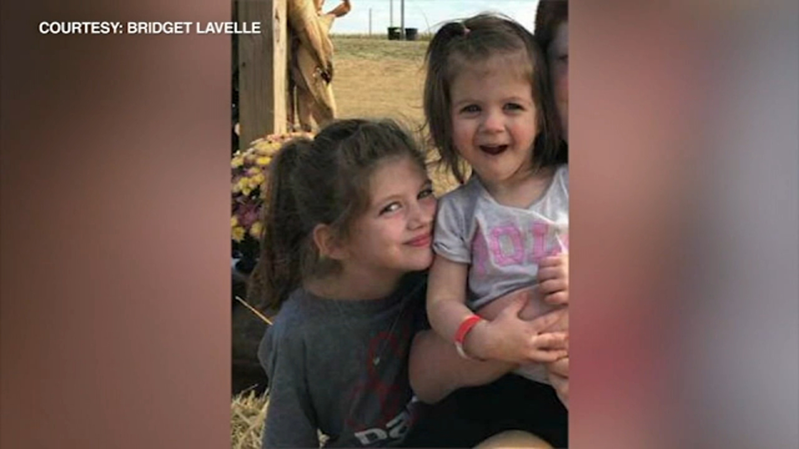 2 girls, 8 and 5, killed in Ingleside house fire; 4 adults injured