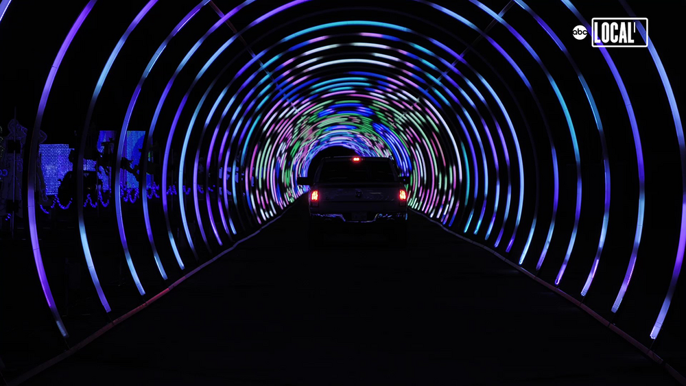 Drive-thru holiday light show is home to world's largest light tunnel