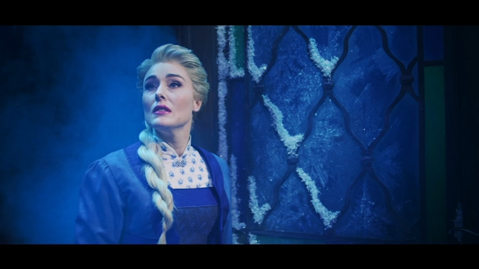 Disney's 'Frozen' opens in Australia, offering hope to Broadway's