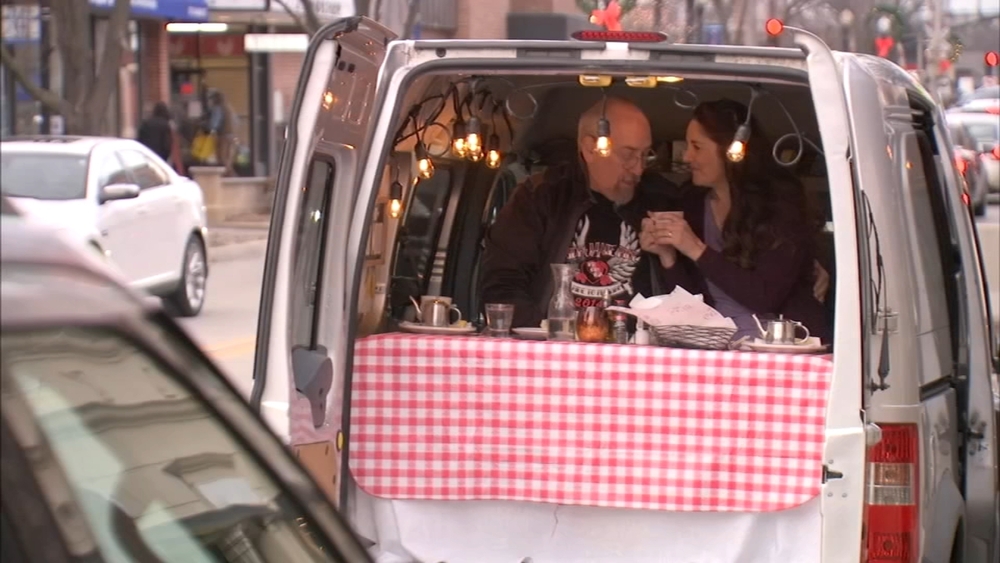 Lombard couple converts van to dining room to enjoy favorite restaurants