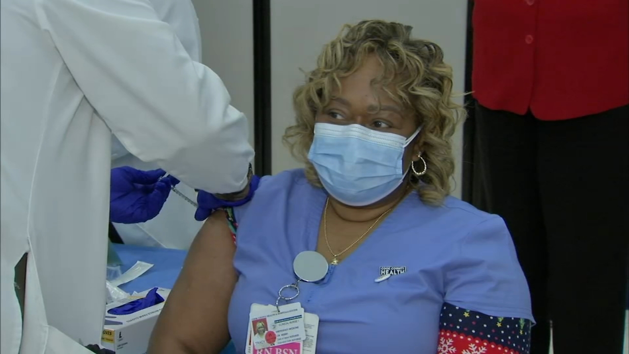 1st COVID vaccines given at Stroger, Roseland hospitals
