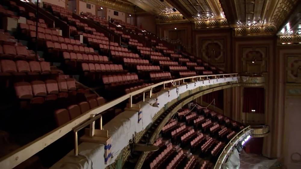 Lyric Opera House installs new seating