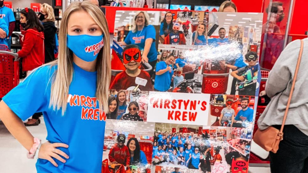 Teen's non-profit brings holiday cheer to foster kids