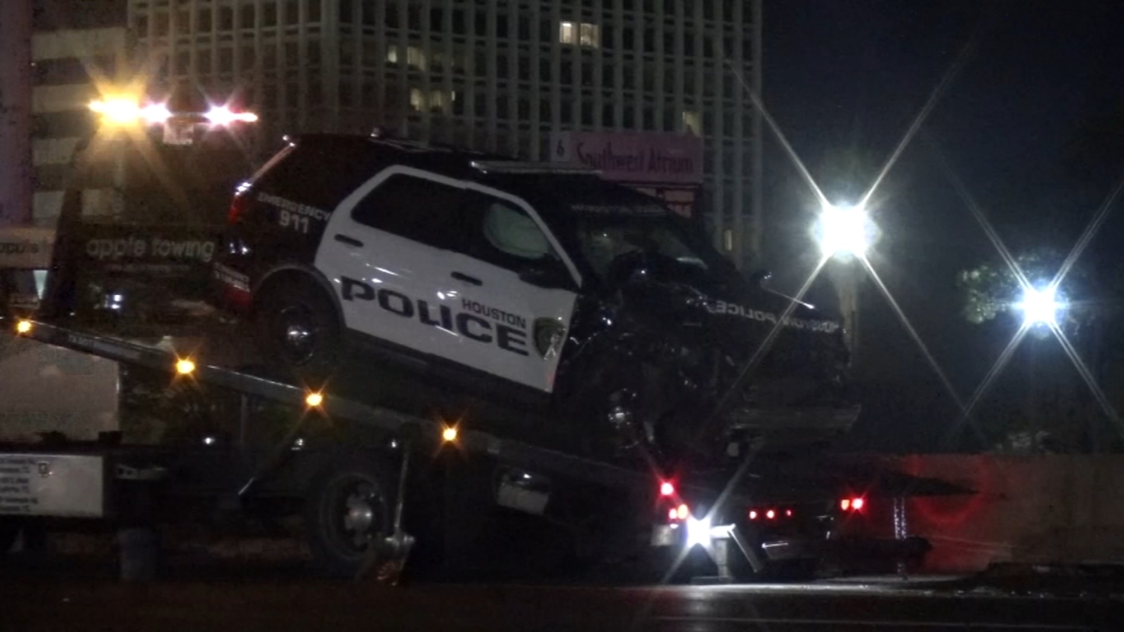 Houston police cruiser involved in Southwest Freeway crash ABC13 Houston