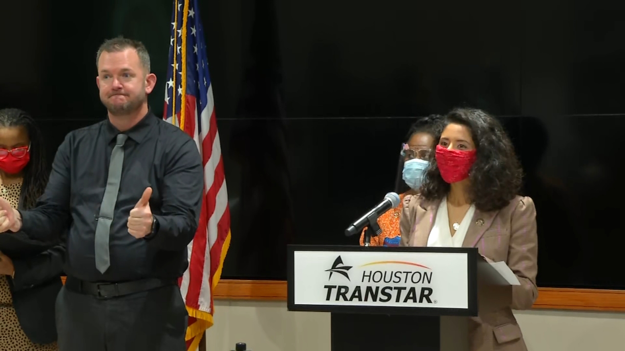 Turner, Hidalgo encourage Houstonianas to follow CDC guidelines during holidays