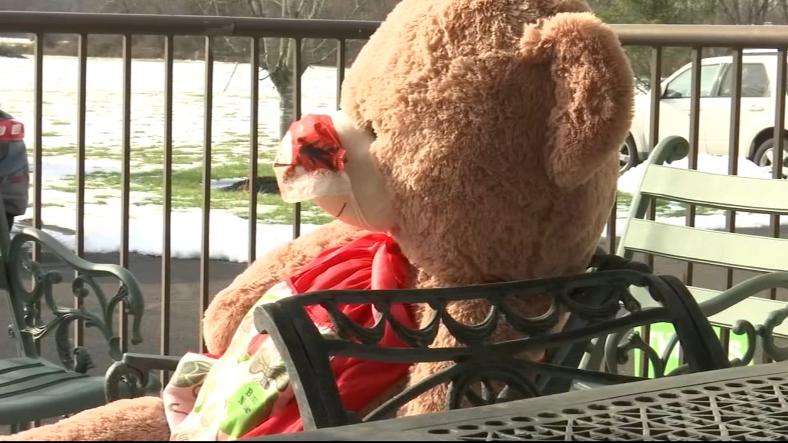 Hometown Heroes: Church donates hundreds of teddy bears for Christmas - Vimarsana News