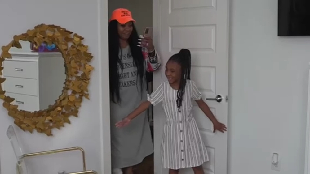 George Floyd's daughter gets surprise bedroom makeover