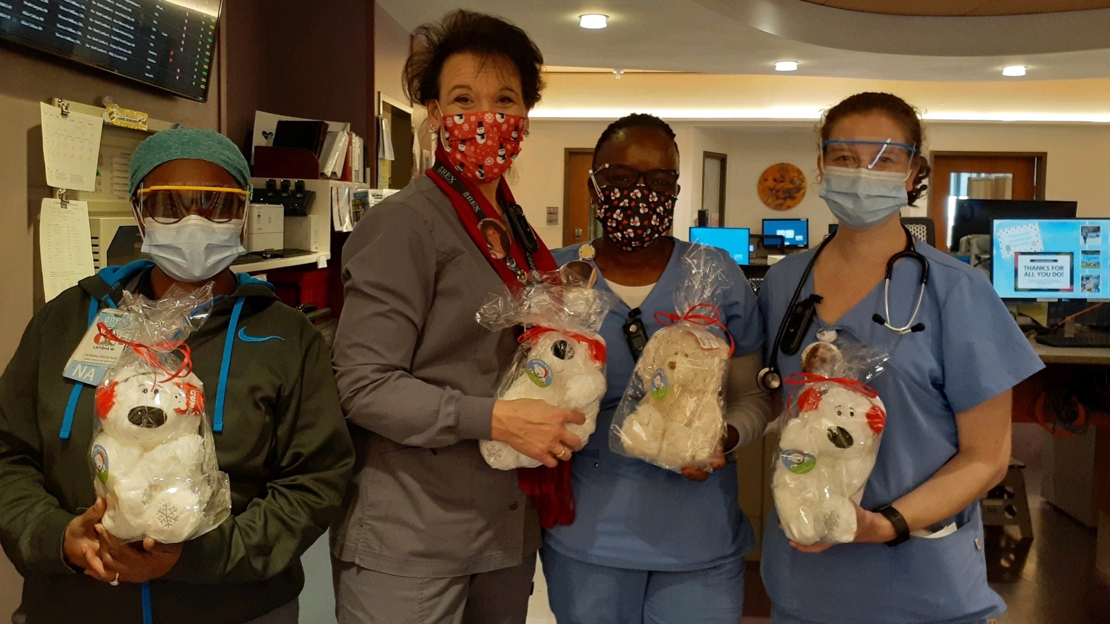 UNC REX hospital gives out 450 teddy bears to patients for Christmas - Vimarsana News