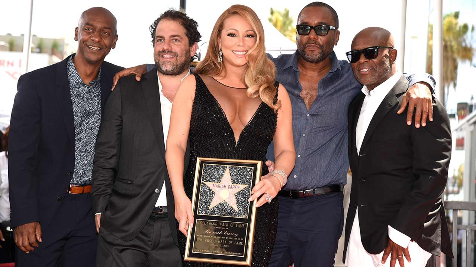 Mariah Carey receives 2,556th star on Hollywood Walk of Fame | KABC7 Photos  and Slideshows - ABC7 Los Angeles, image size:1600x900