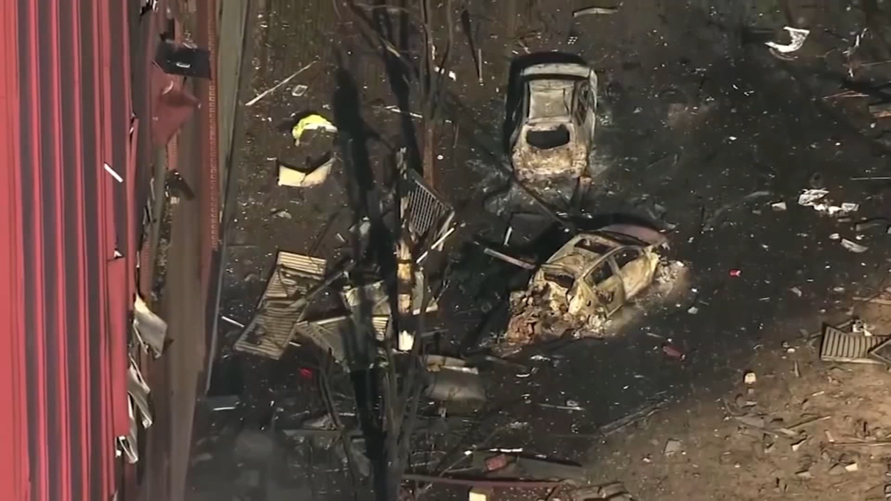 Former FBI agent explains Nashville explosion investigation