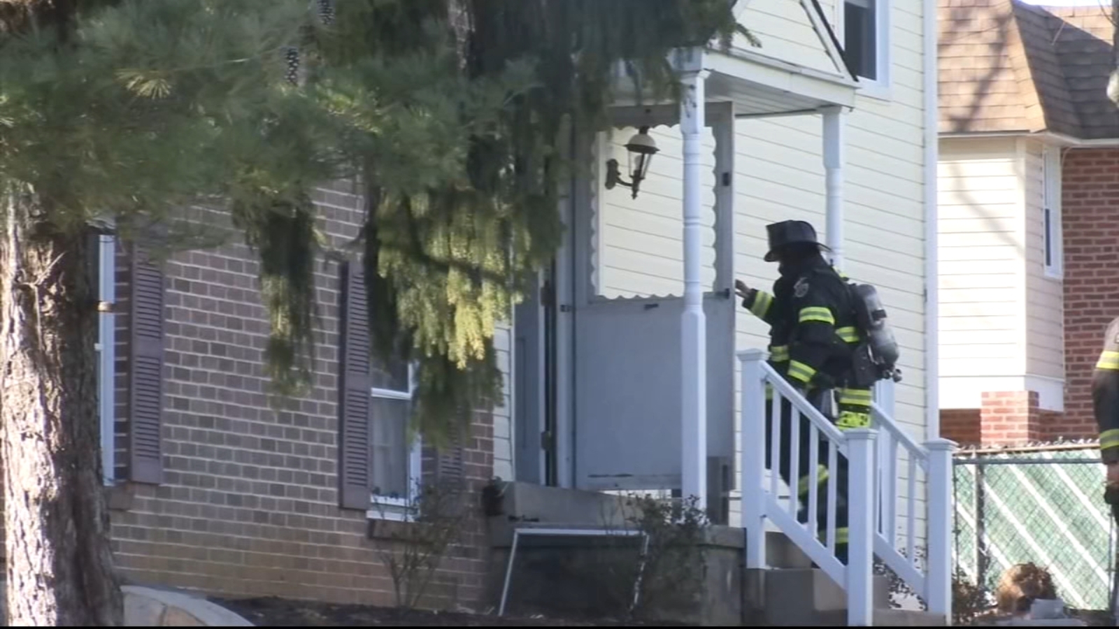 4 people taken to the hospital after carbon monoxide exposure in Drexel