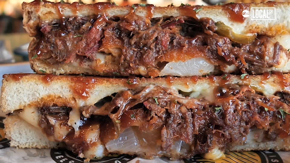 The most decadent grilled cheese sandwiches EVER!