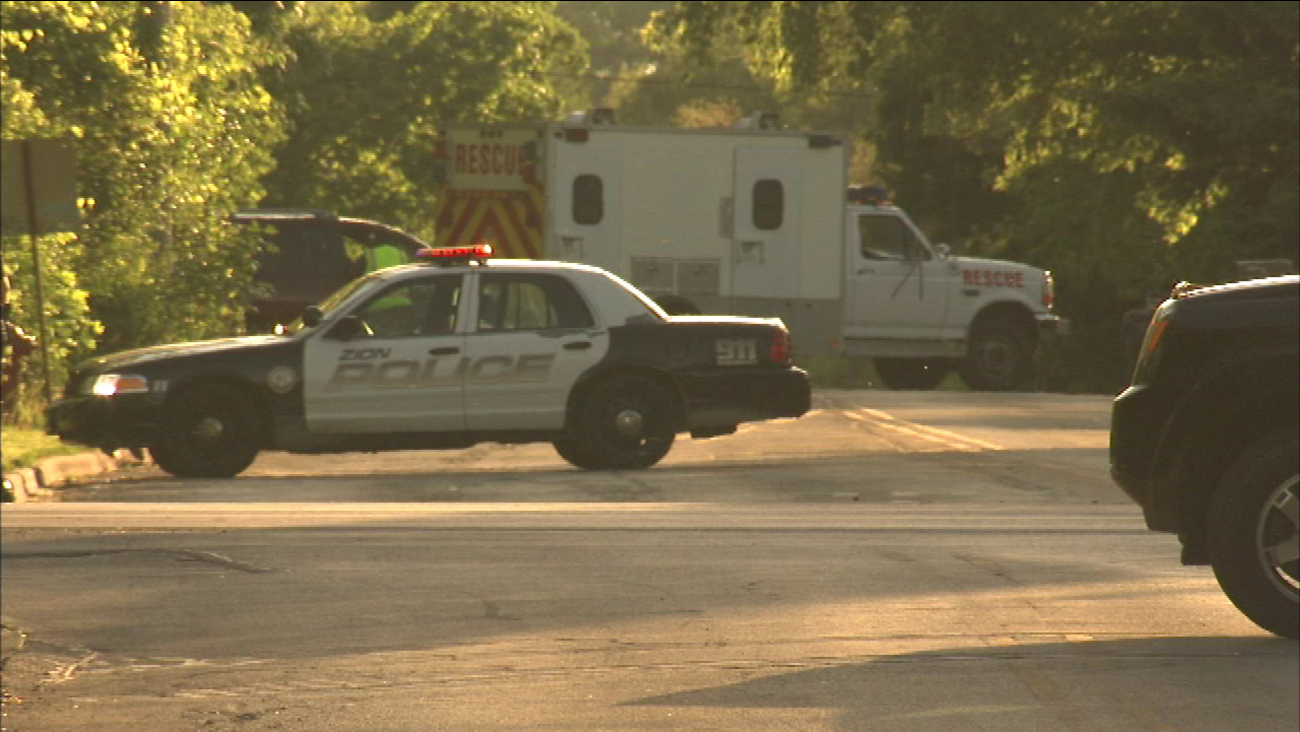 Zion police investigate shooting near 26th, Lewis ABC7 Chicago