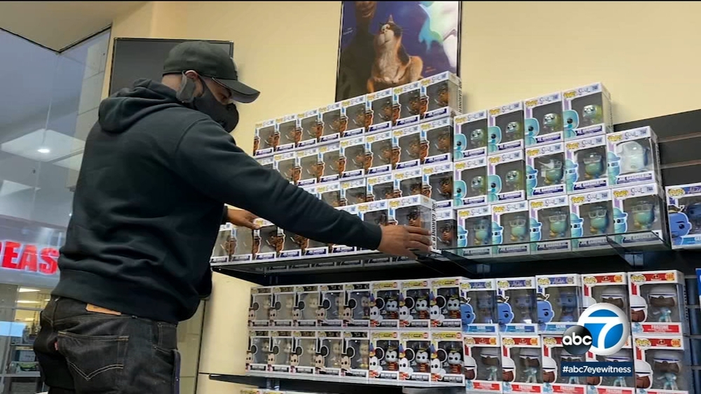 Carson friends open area's first Black pop culture store 