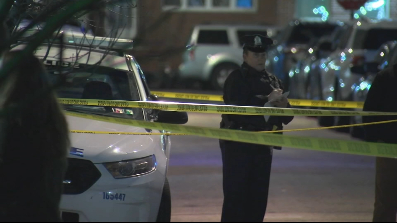 Philadelphia police investigate 1st homicides of 2021