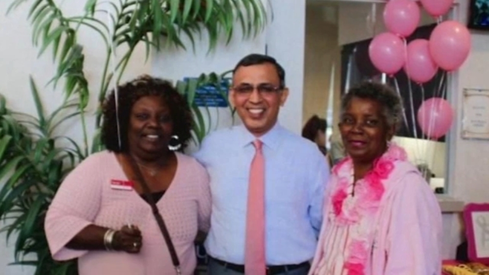 Be Kind: Doctor wipes away 650K in debt as gift to patients