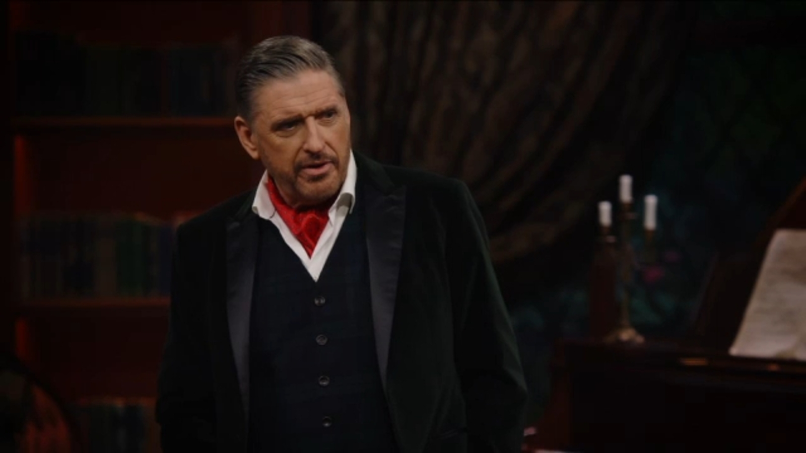 Craig Ferguson Returns To Tv To Host Abc S The Hustler Abc7 San Francisco
