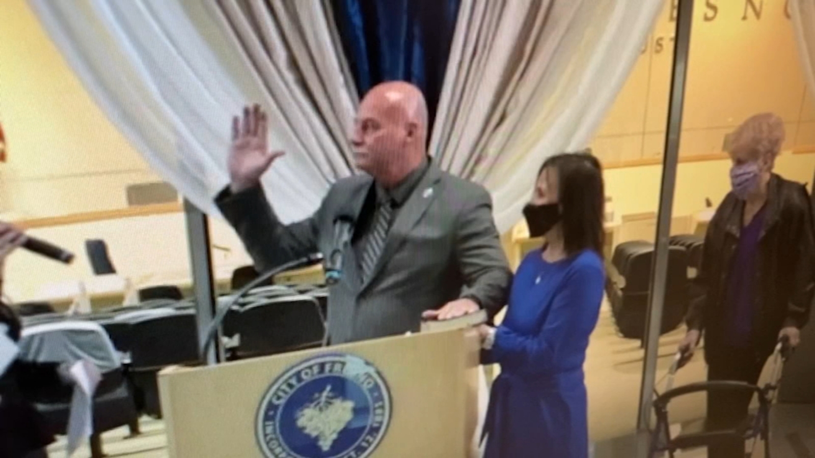 Mayor Jerry Dyer, other Fresno City Council members publicly sworn in
