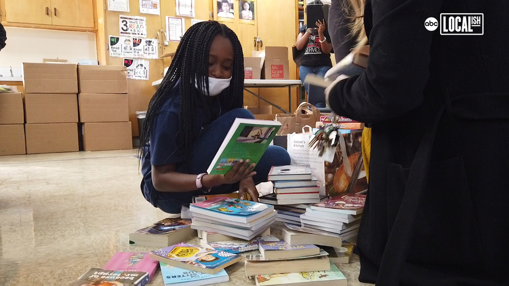 Teen encourages younger readers