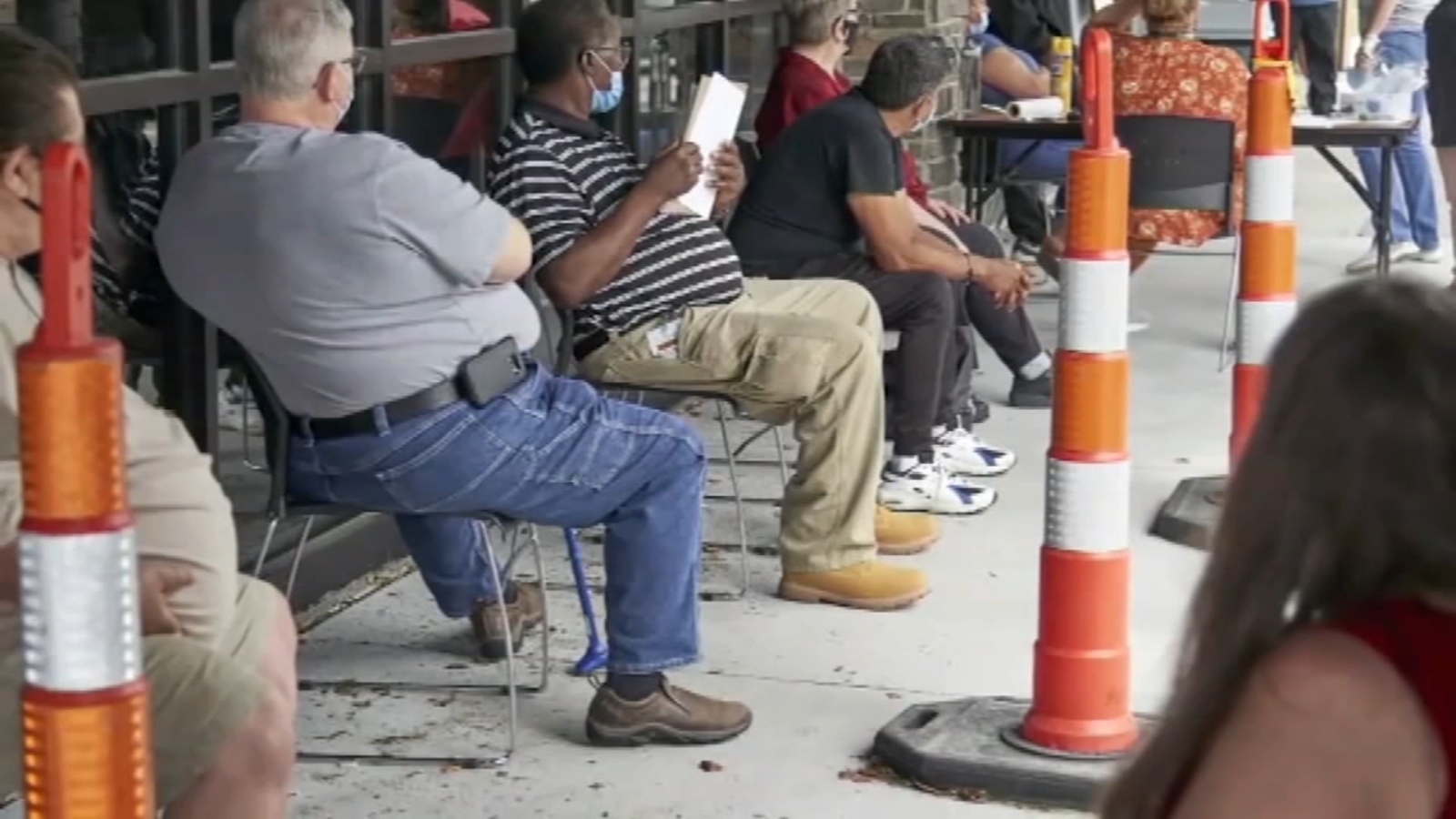 Stimulus payments for Texans: Here's why your money could take weeks to arrive - Vimarsana News