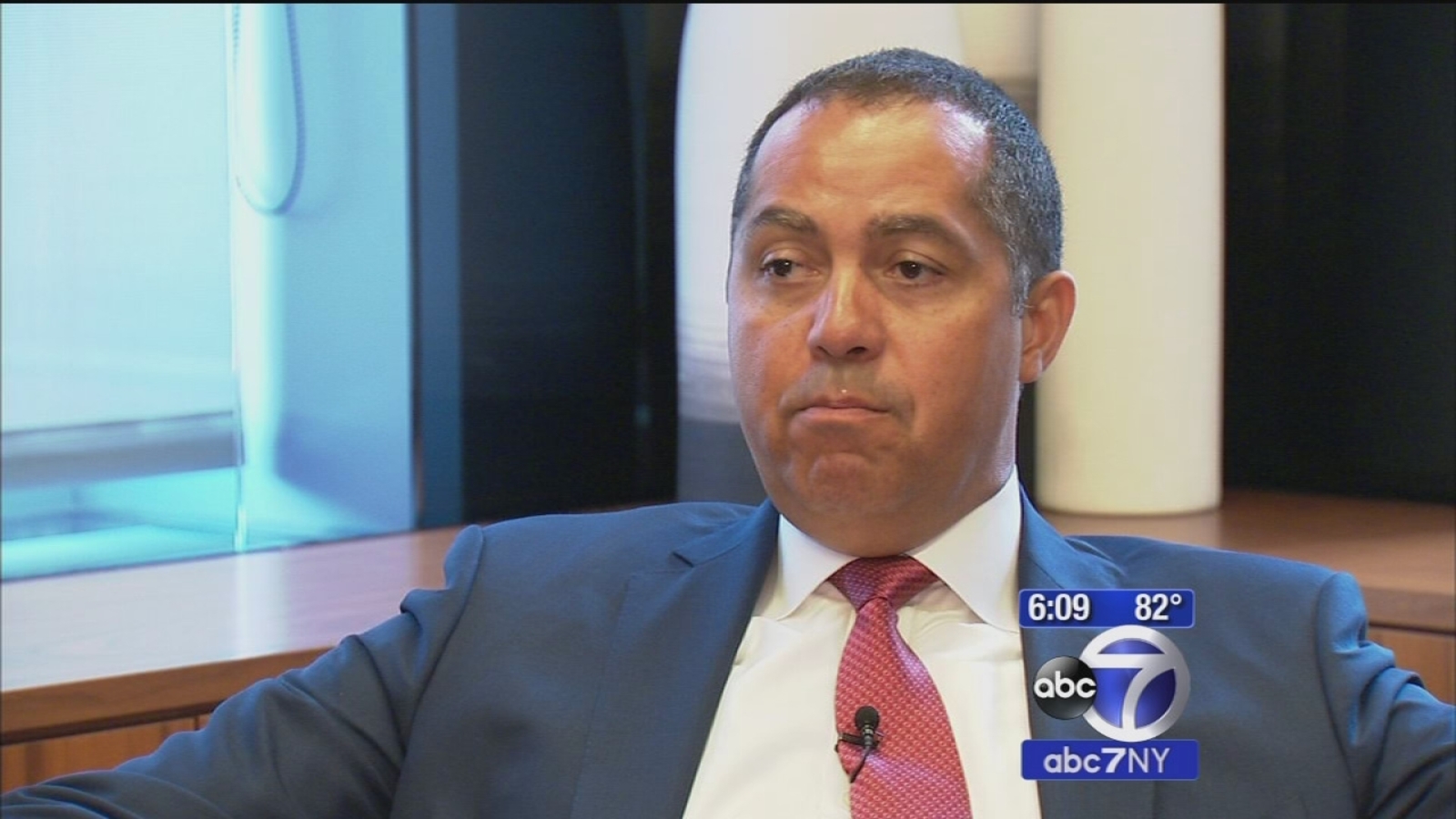 Real estate mogul Don Peebles considering challenging de Blasio in next