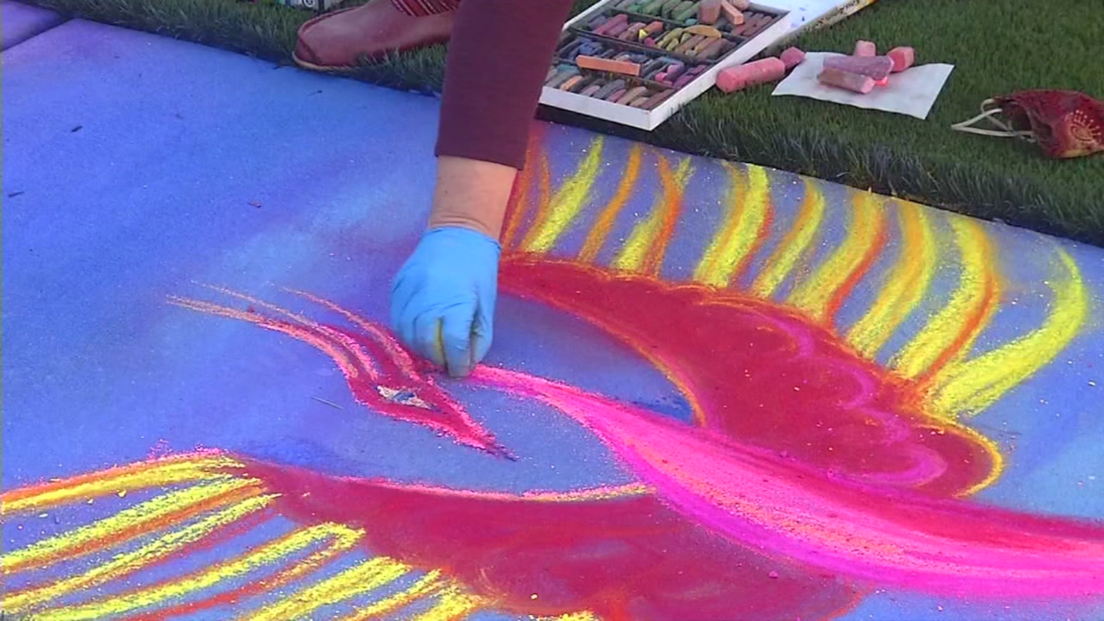 Redwood City 'Chalk Granny' finds passion for sidewalk art - Vimarsana News