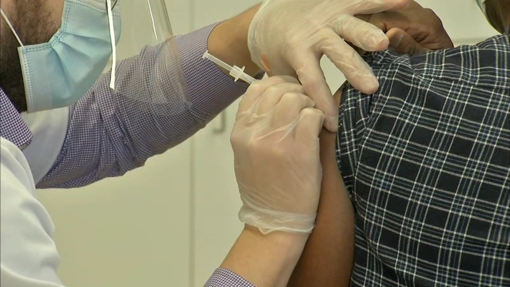 IL ready to move to next phase of vaccination, could loosen some COVID restirctions