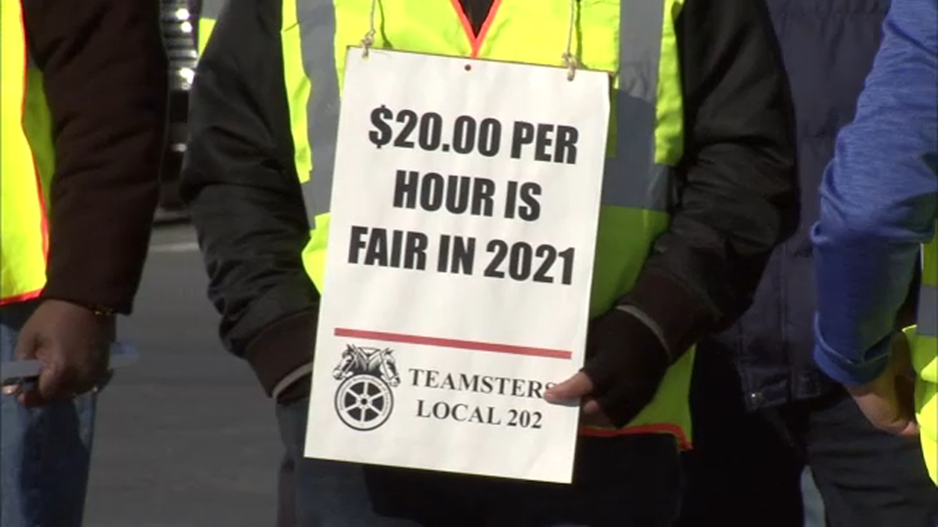 Hunts Point Market workers strike over wage dispute