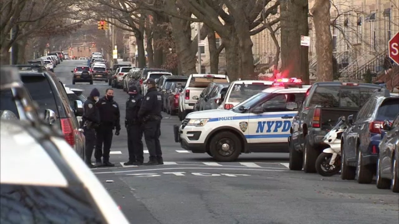 Man arrested in Queens for allegedly making online threats against ...