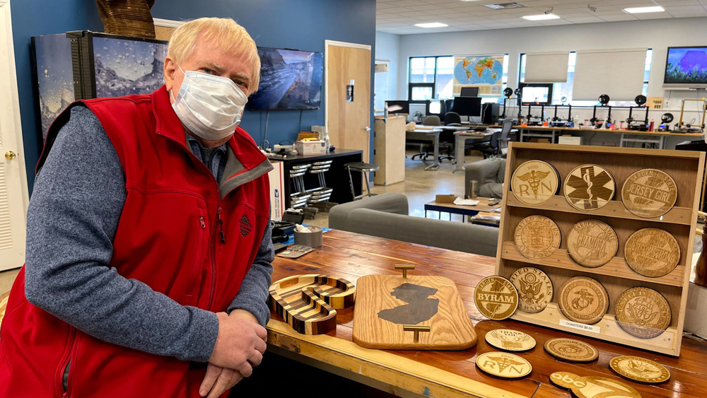Father-daughter duo turn woodworking hobby into family business