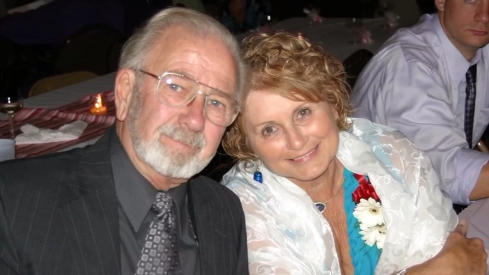 Husband, wife die of COVID-19 minutes apart after 70th anniversary